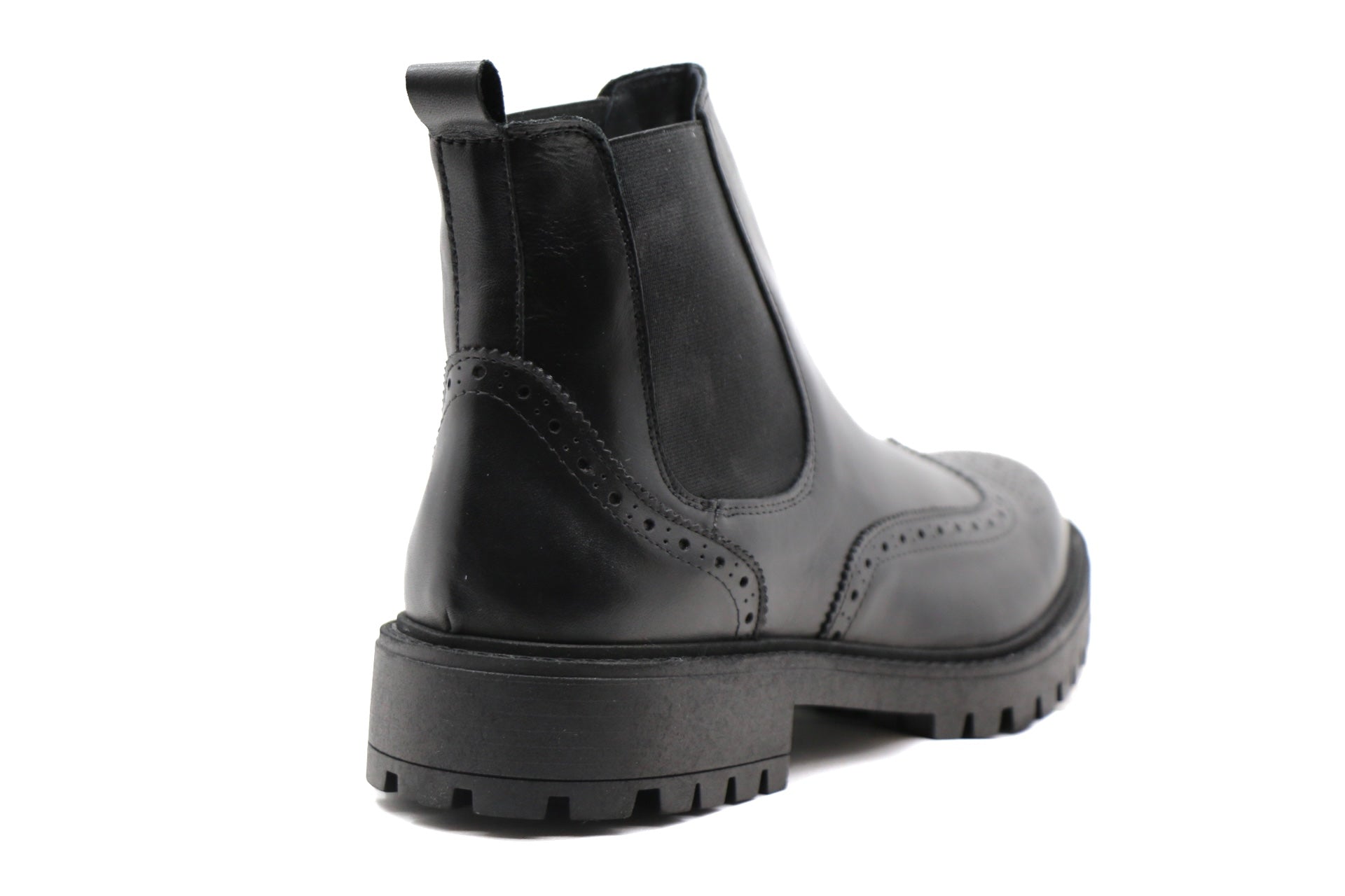 MANCHESTER - BLACK CALF CHELSEA ANKLE BOOTS